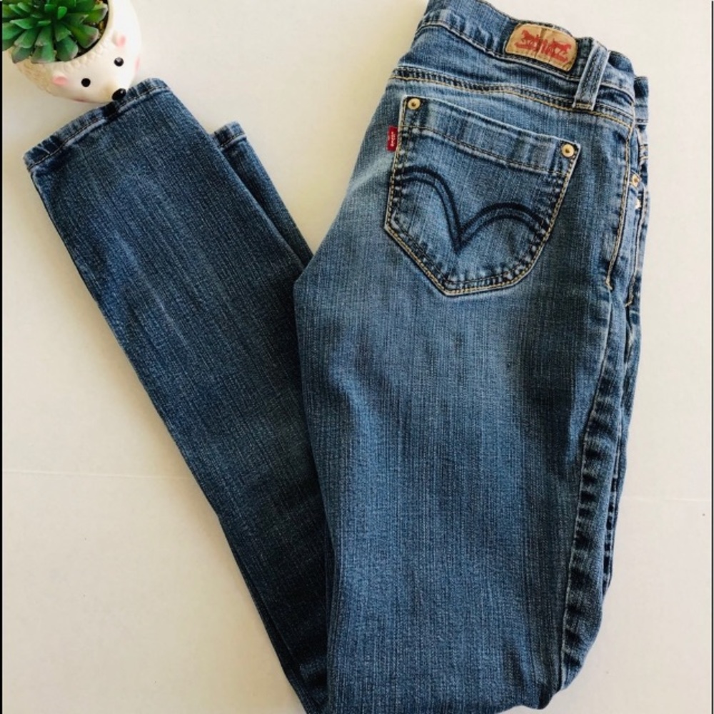 Levi’s Too Superlow Jeans